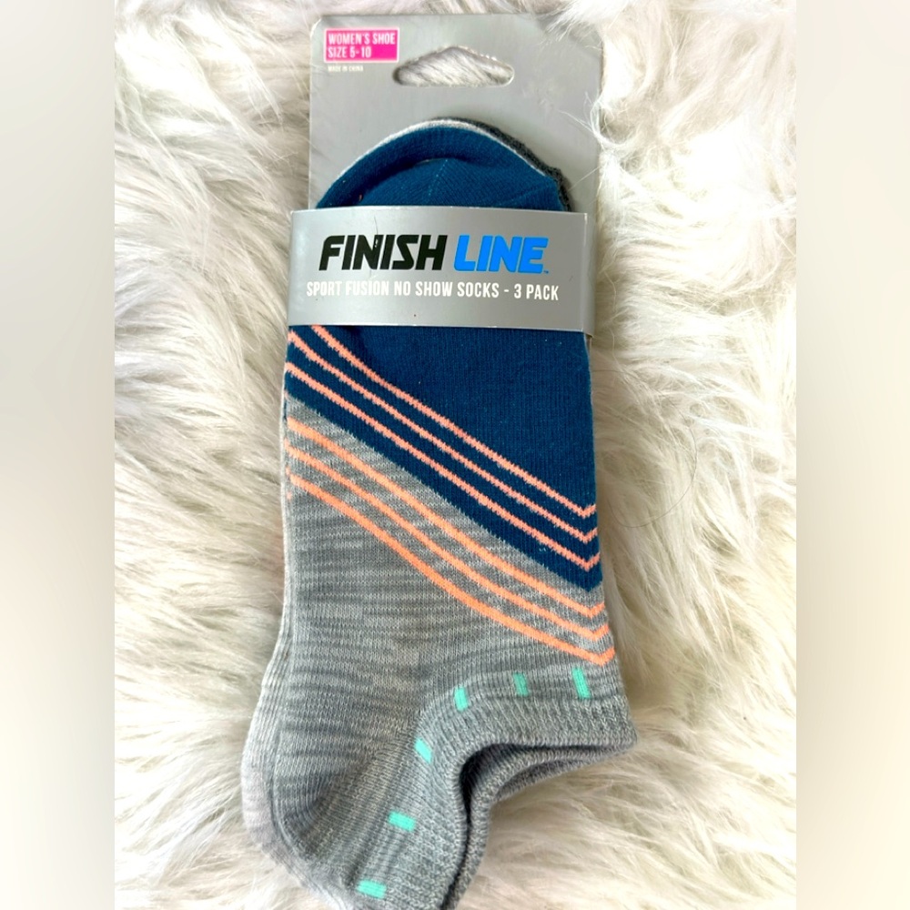 NWT Finish Line Women's Sport Fusion No‎ Show Socks - Blue and Gray Size S-M
